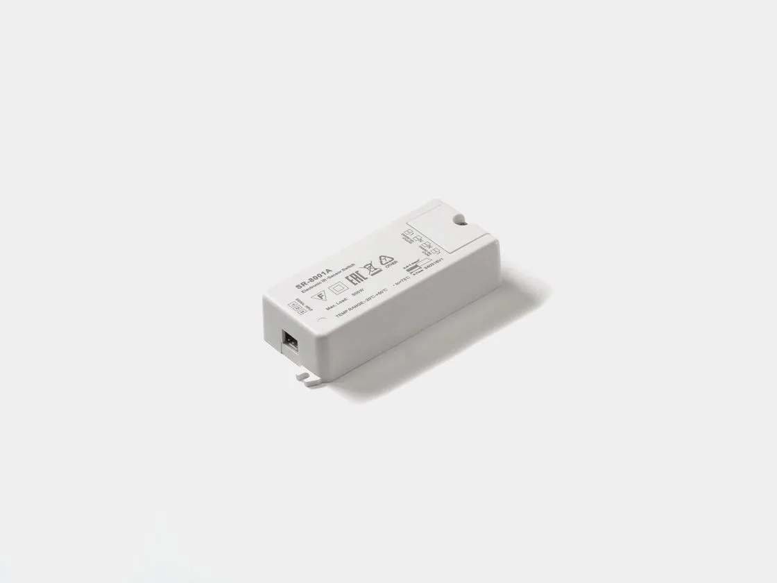 SWG ИК-выключатель "взмаx руки" ,серебро ,220 В, SR-8001A - 00-00001015
