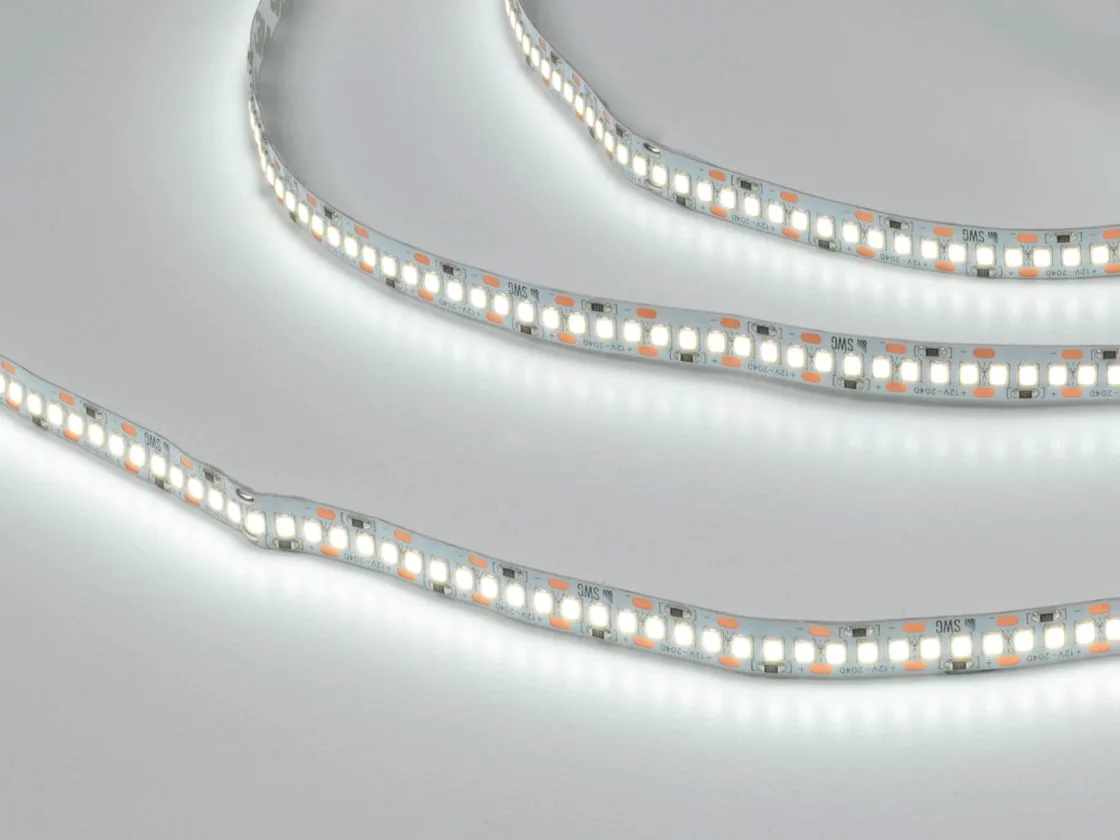 SWG Светодиодная лента 2835, 204 LED/м, 22 Вт/м, 12В , IP20, Цвет: Холодный белый, SWG2204-12-22-W-М SWG Светодиодная лента 2835, 204 LED/м, 22 Вт/м, 12В , IP20, Цвет: Холодный белый, SWG2204-12-22-W-М